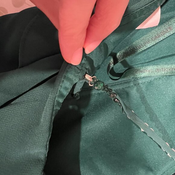 NEW~MORILEE BRIDESMAID DRESS WITH TAGS~Emerald~Size 8 - Picture 4 of 10